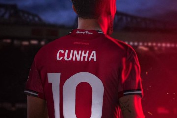 曼联官方确认库尼亚穿10号,并已通知拉什福德!提前公布原因揭晓