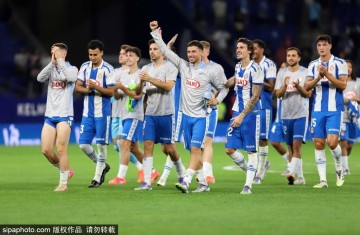 从曼城弃将到西甲新星:他如何用努力赢得全场掌声?