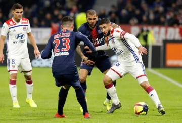 法甲两极对决：南特主场保级生死战 朗斯冲冠路上的&quot;铁桶阵&quot;考验