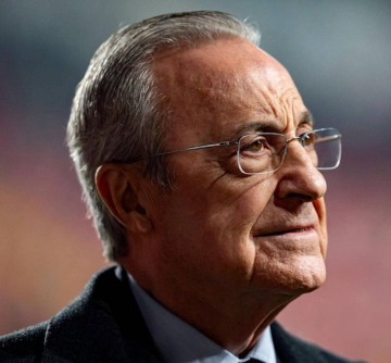 皇马欲签下本菲卡边后卫A费,曼联收益1800万欧元,球员拒绝加盟