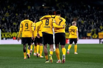 法兰克福主场迎战多特蒙德,欧冠资格生死战一触即发