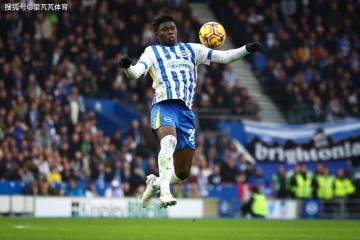 海鸥新产品上线!曼联开出7000万求购,21岁中场会是阿莫林新援么