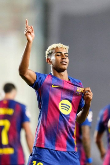 西甲巴萨1比1巴列卡诺,平局背后的原因解析,一周双赛恐失分