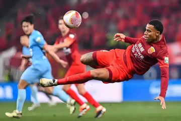 德布劳内7500万欧转会曼城成经典:天价投资如何铸就蓝月王朝