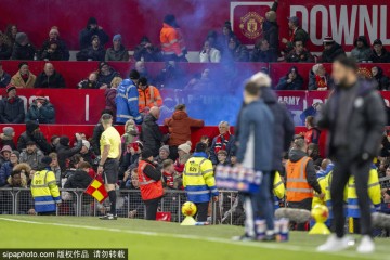 曼联年轻中后卫艾登-海文:潜力无限的后防新星