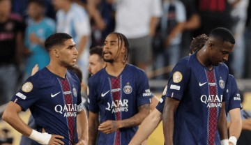 神奇!世俱杯冷门不断,37岁梅西创历史,欧冠冠军爆冷落败