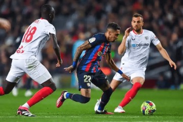 周一008 西甲对决:攻防转换定节奏!塞维利亚高效反击冲胜,维戈塞尔塔防反承压