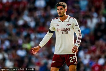 哈弗茨伤情堪忧,阿森西奥未来不明:转会窗口的动荡与战术调整