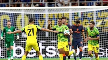 意甲赛果定排名!萨索洛3-1罗马2-0米兰2-1新积分榜揭晓