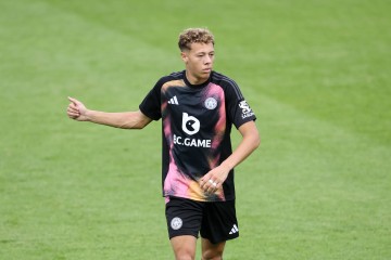 DO:伊镇与莱斯特城达协议签下麦卡蒂尔,转会费1200万镑+奖金