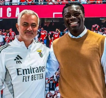 穆里尼奥迎来两场决定性较量,狂人依旧自豪,本赛季本菲卡夺冠希望大增