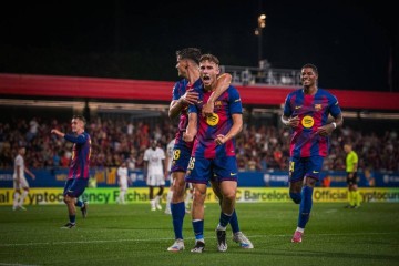 西甲榜首易主?巴萨今夜赢球即登顶,亚马尔复出成胜负手!