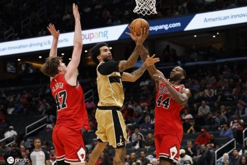 琼斯31分米勒26+11 奇才不敌公牛8连败