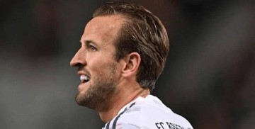 豪门爆冷!曼联点球不敌英乙队,拜仁险胜、欧冠新军登场添变数