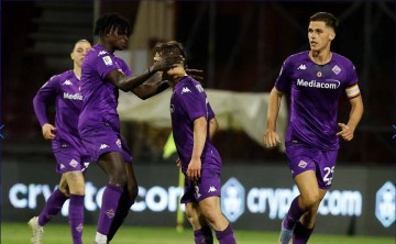 足坛悲喜一夜！那不勒斯反弹登顶，尤文图斯意外平局，巴黎稳健大胜